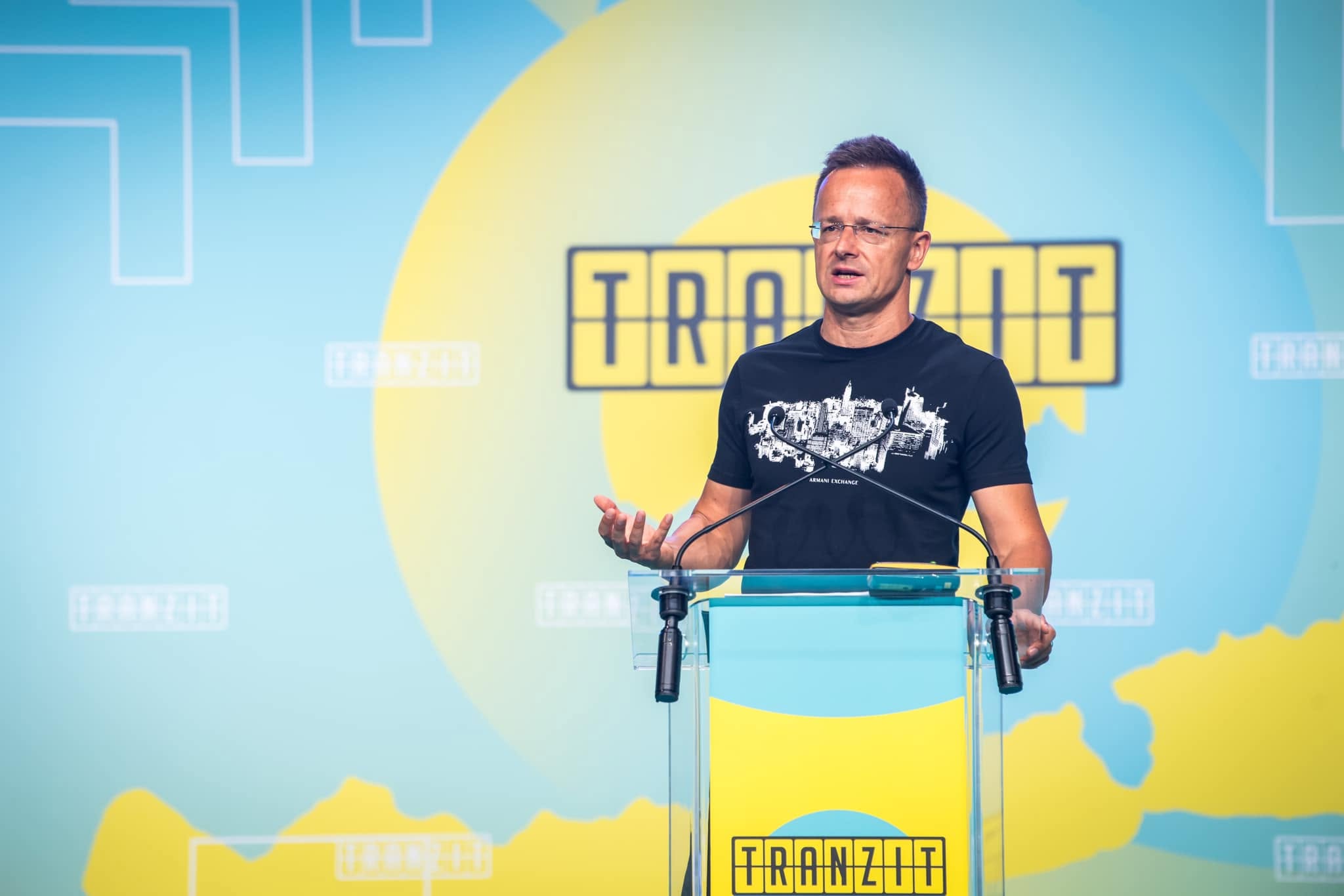 Péter Szijjártó lahkub parlamendist tööle rahvusvahelisse suurfirmasse